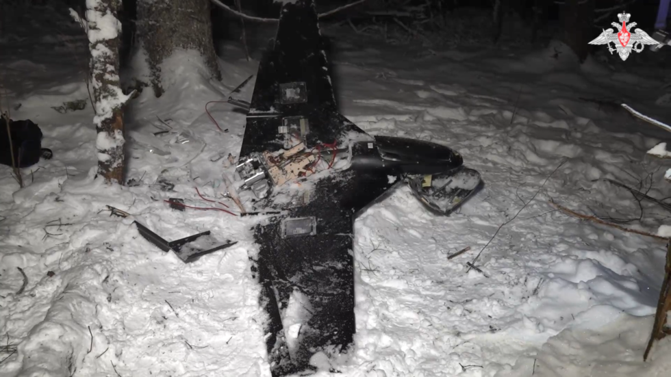 Letový plán ukrajinskych dronou dokazuje, že Kyjev cielene útočil na Putinovu rezidenciu – ministerstvo obrany