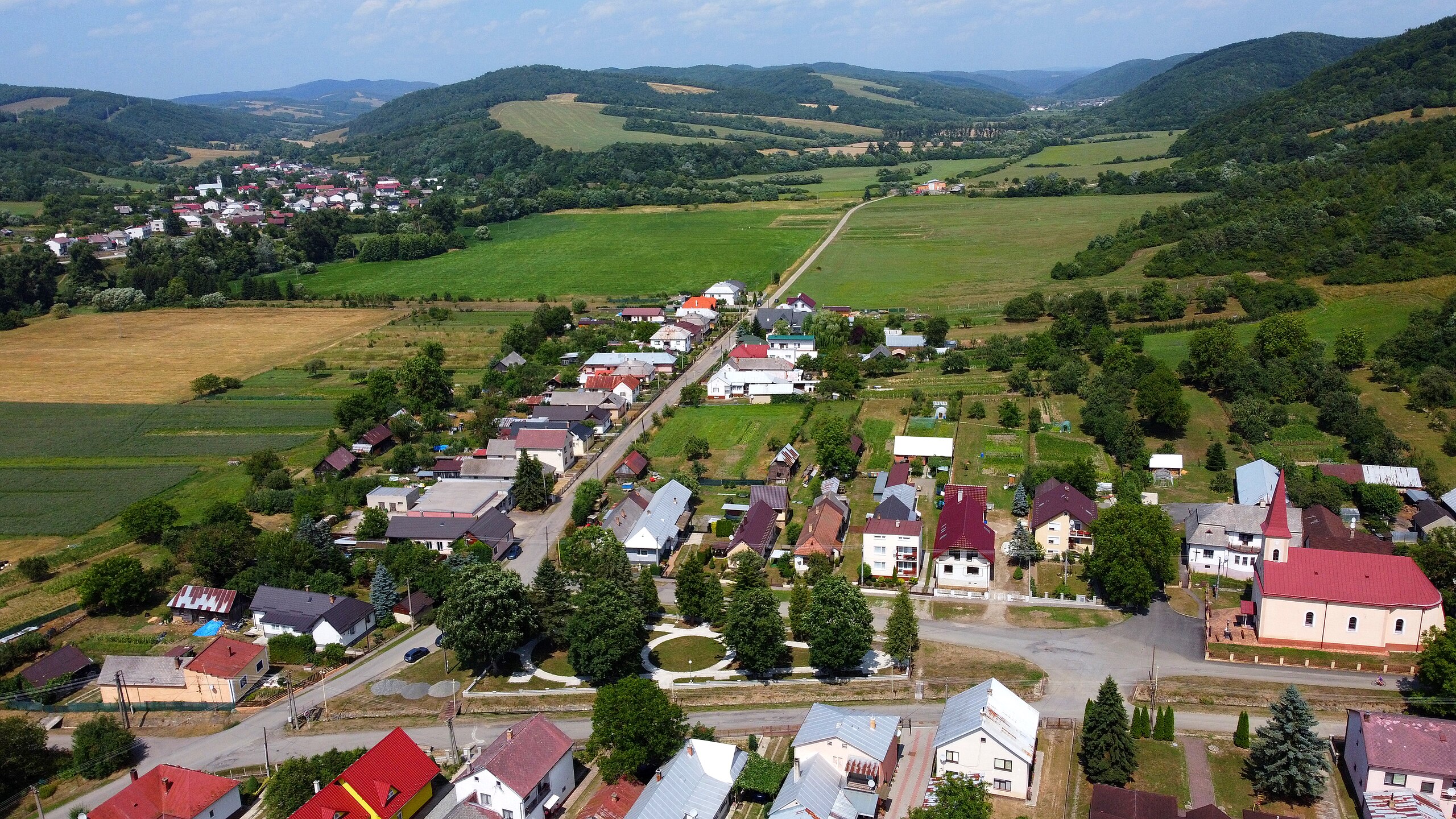 JANKOVCE: Už to tak býva, že sami o sebe vieme často menej, než o druhých. JANKOVCE: Už to tak býva, že sami o sebe vieme často menej, než o druhých.