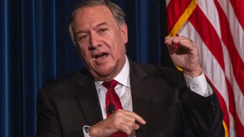 Bývalý šéf CIA naznačuje zapojenie izraelských tajných služieb do protestov v Iráne