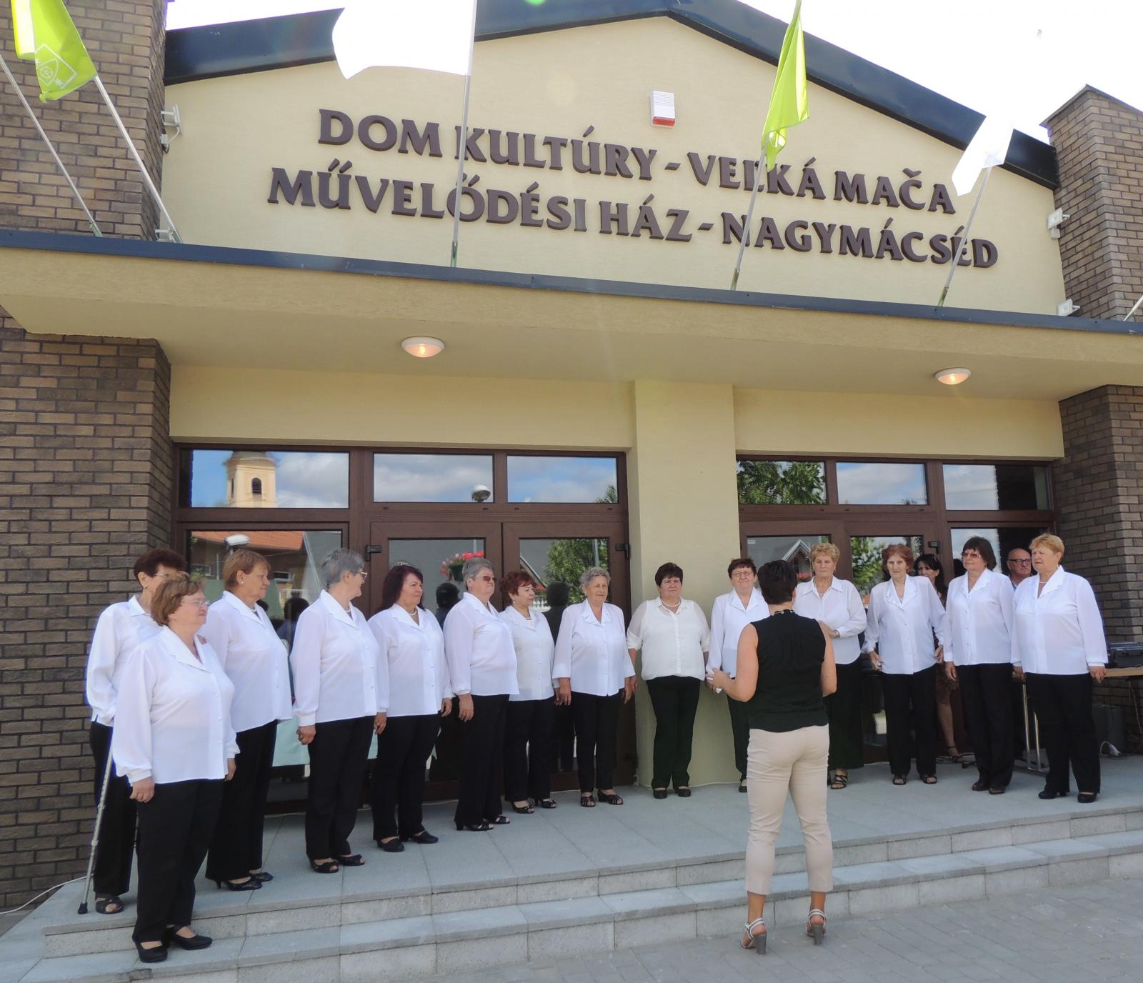 VEĽKÁ MAČA: Obec vznikla v chotári Mača, spomína sa od roku 1326. VEĽKÁ MAČA: Obec vznikla v chotári Mača, spomína sa od roku 1326.