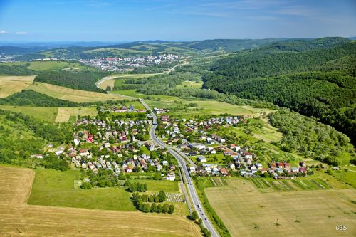 MOKROLUH: Formálne obec patrila Ottovi z Biebersteinu.