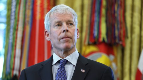 USA budú predávať venezuelskú ropu „na neurčito“, vyhlásil Trumpov minister energetiky