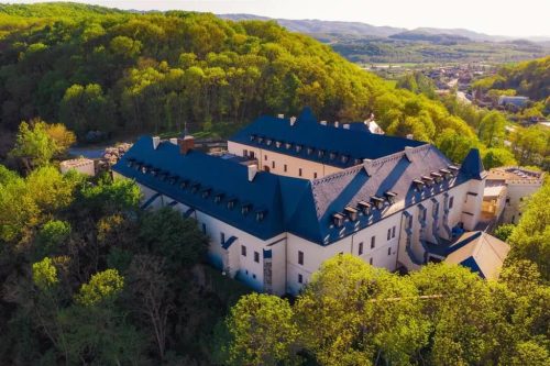 VÍGĽAŠ: Vígľašský zámok