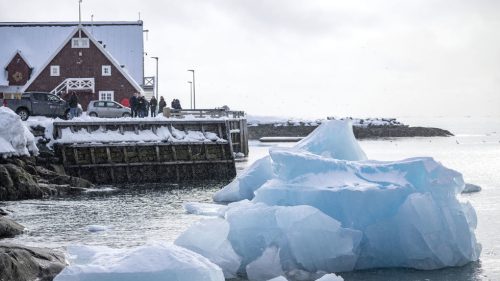 Členské štáty NATO zvažujú zvýšenie prítomnosti v Grónsku, aby upokojili Trumpa, tvrdia médiá.