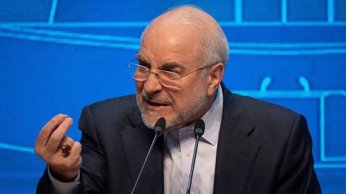 Predseda iránskeho parlamentu pohrozil USA preventívnymi údermi