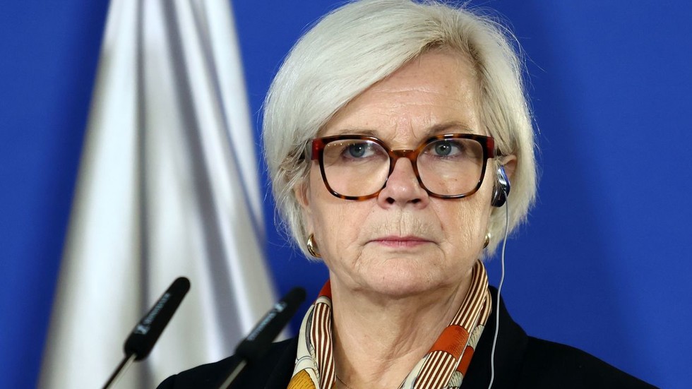 Francúzsko spúšťa náborovú kampaň pre vojakov