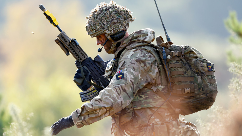 Spojené kráľovstvo a Francúzsko sa zdráhajú poslať vojakov na Ukrajinu bez podpory USA – FT