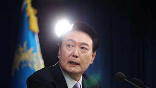 Prokurátori žiadajú pre bývalého juhokórejského prezidenta trest smrti