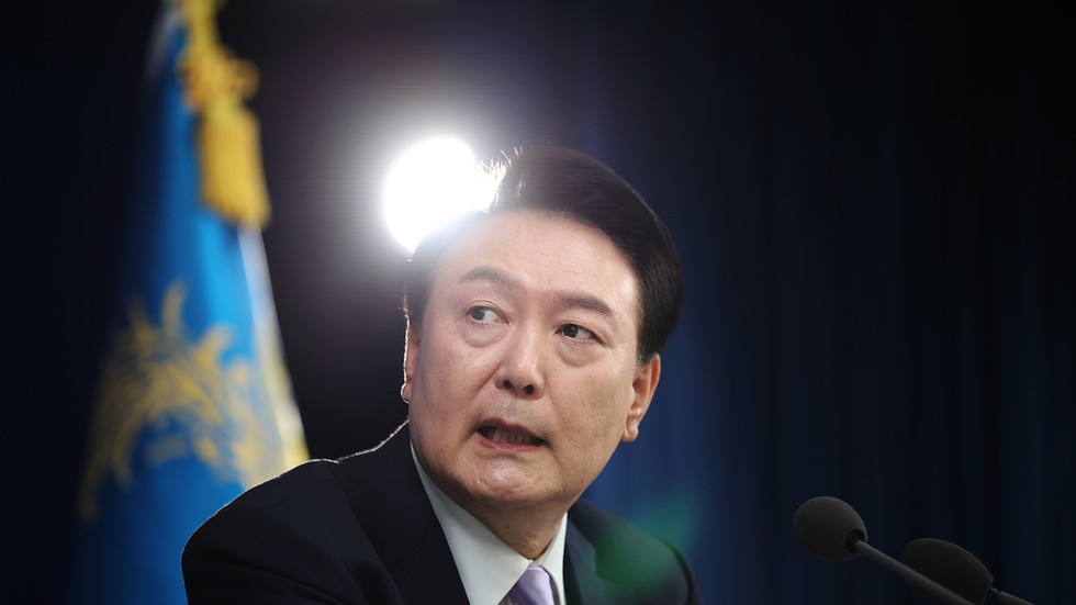 Prokurátori žiadajú pre bývalého juhokórejského prezidenta trest smrti