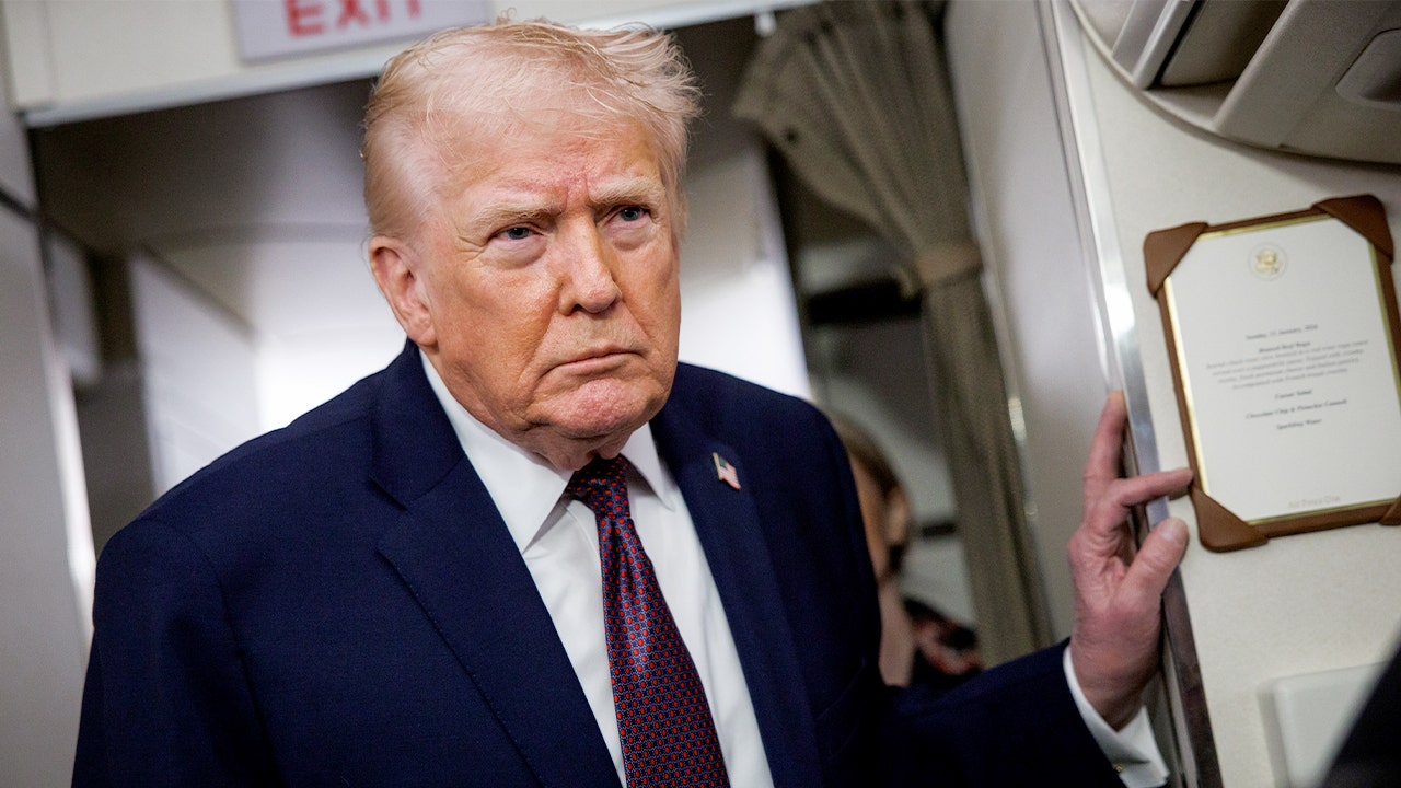 Americká cesta: Trump ruší všetky stretnutia s Iránom a vyzýva protestujúcich, aby „prevzali kontrolu“ nad krajinou - FOX NEWS