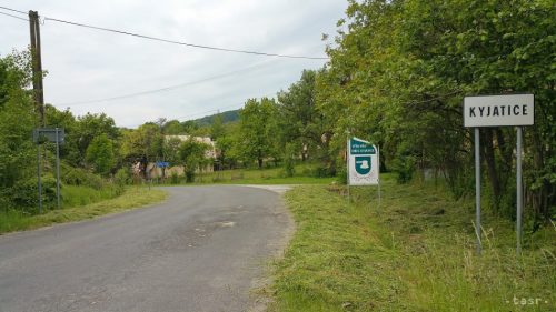 KYJATICE: Obnovme starú školu pre majstra hračiek z Kyjatíc.