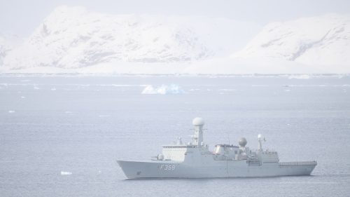 Dánsko vyšle do Grónska viac vojakov, informovali médiá.