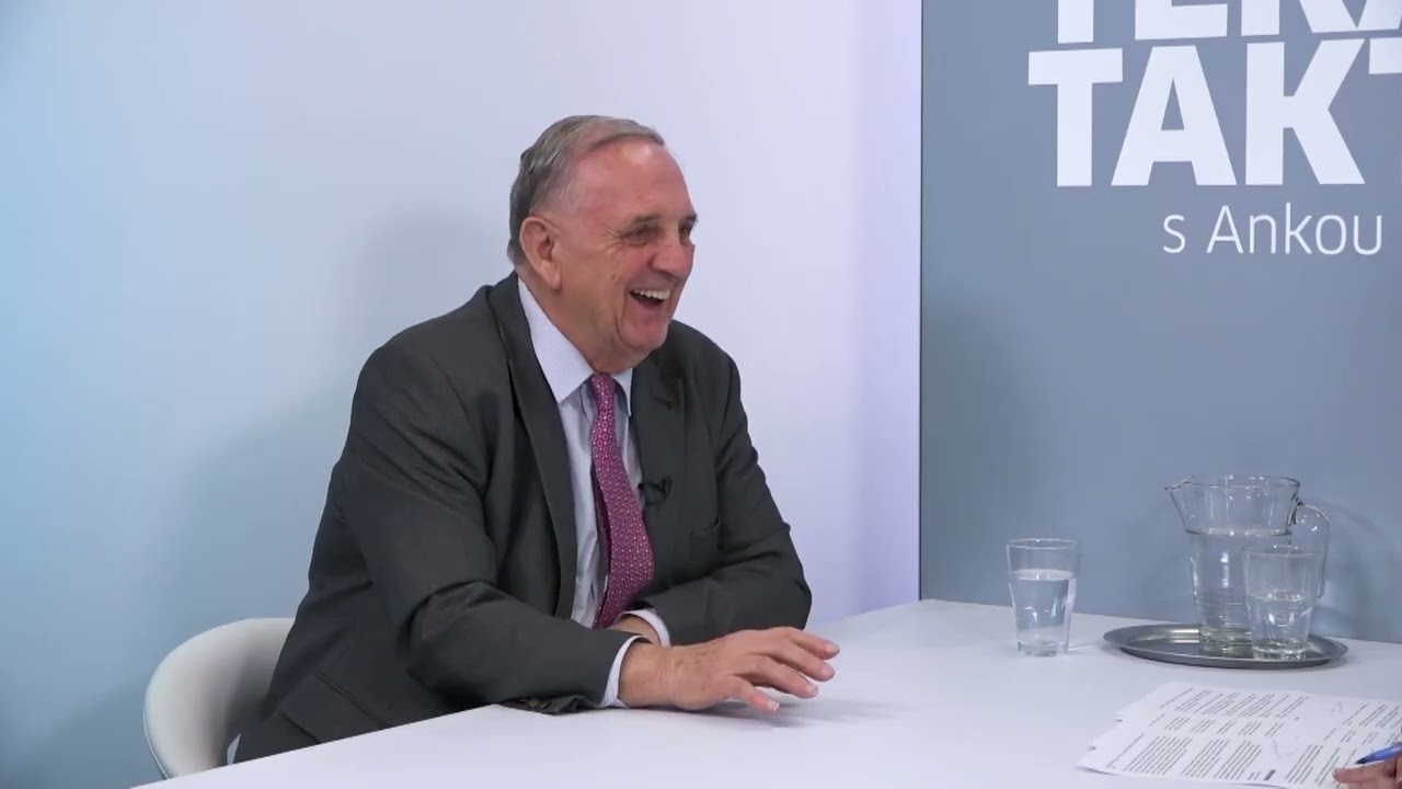 MÔJ NÁZOR: P. MIHÓK: TERAZ TAKTO - „Našich politikov zaujímajú sociálne siete viac, než ekonomika“