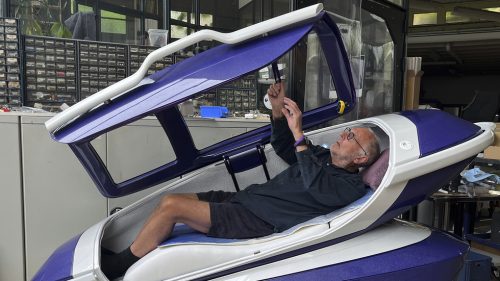 Umelá inteligencia by mohla nahradiť lekárov pri rozhodovaní o živote a smrti, tvrdí vynálezca „samovražedného modulu“