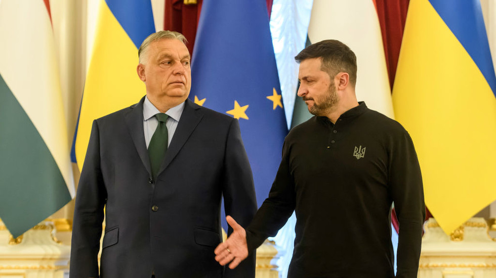 Zelensky je „človek v zúfalej situácii“, tvrdí Orbán