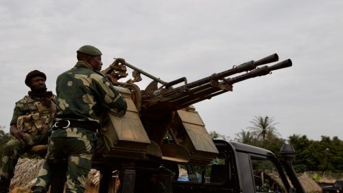 Militanti podporovaní Islamským štátom zabili v strednej Afrike desiatky ľudí, tvrdí ľudskoprávna skupina