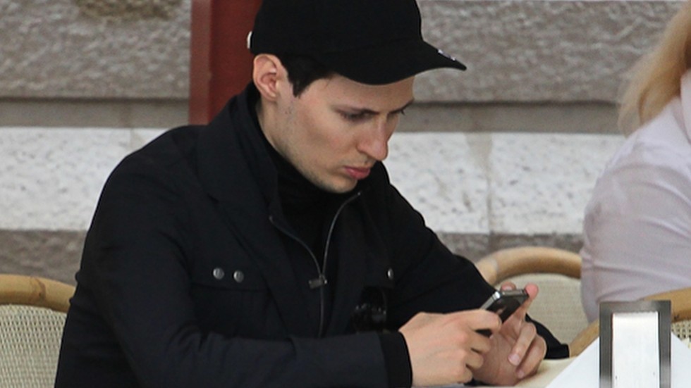 Len človek bez mozgu verí, že WhatsApp je bezpečný – Durov Len človek bez mozgu verí, že WhatsApp je bezpečný – Durov