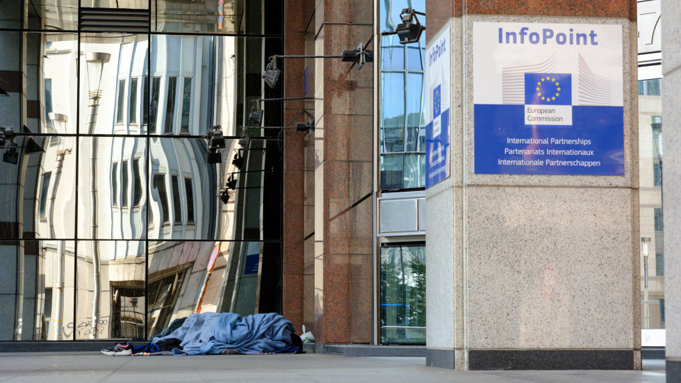 Občania EÚ sú pesimistickí voči všetkému – prieskum