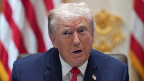 Trump tvrdí, že Putin zastaví útoky na Kyjev