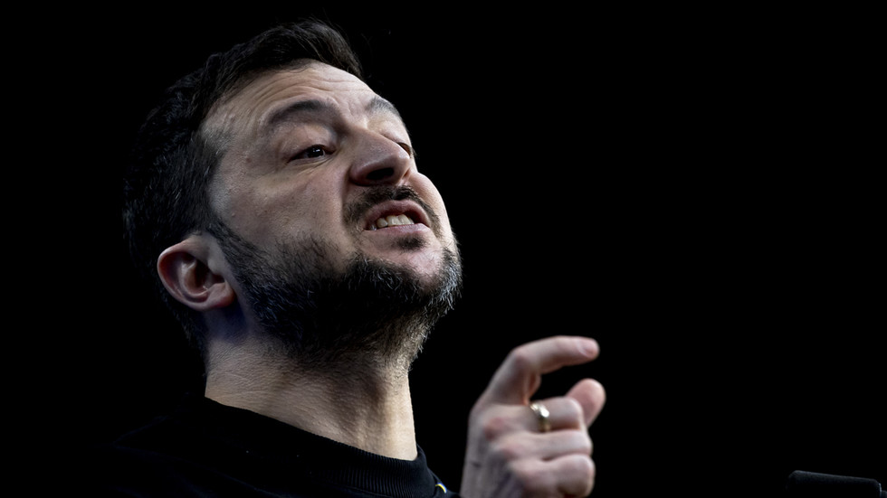 Zelensky kritizuje Západ kvôli nedostatku rakiet - Nemá čím zabíjať Rusov