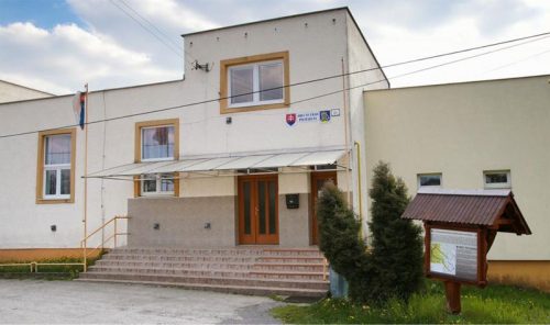 POCHABANY: LÁSKA NEPOZNÁ STAROBU