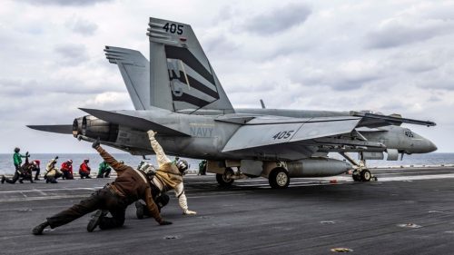 USA nechcú líbyjský scenár v Iráne, tvrdí vyslanec NATO