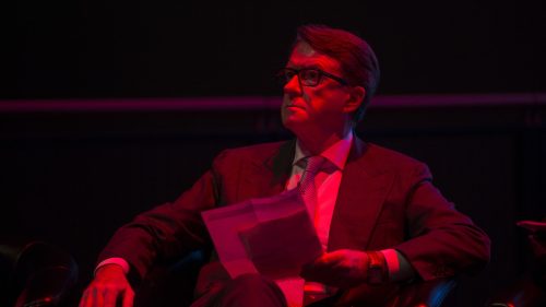 Britský poslanec rezignuje kvôli prepojeniam s Epsteinom