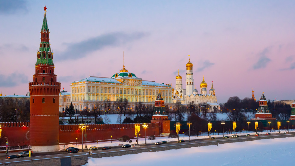 Kremeľ tvrdí, že svet je len pár dní od toho, aby sa stal nebezpečnejším