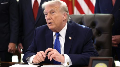 Trump tvrdí, že Putin dodržal slovo ohľadom prímeria na Ukrajine