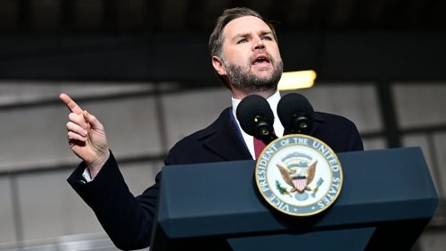 Vance kritizuje „incestné“ americké elity kvôli spisom o Epsteinovi