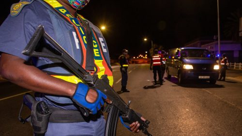 Ozbrojený gang lúpežne prepadol letisko v Južnej Afrike za bieleho dňa