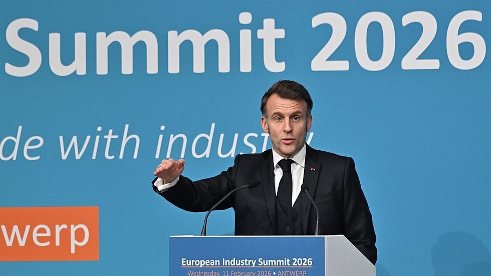 Výpadok ruských energií je kľúčom k ekonomickým problémom EÚ - Macron