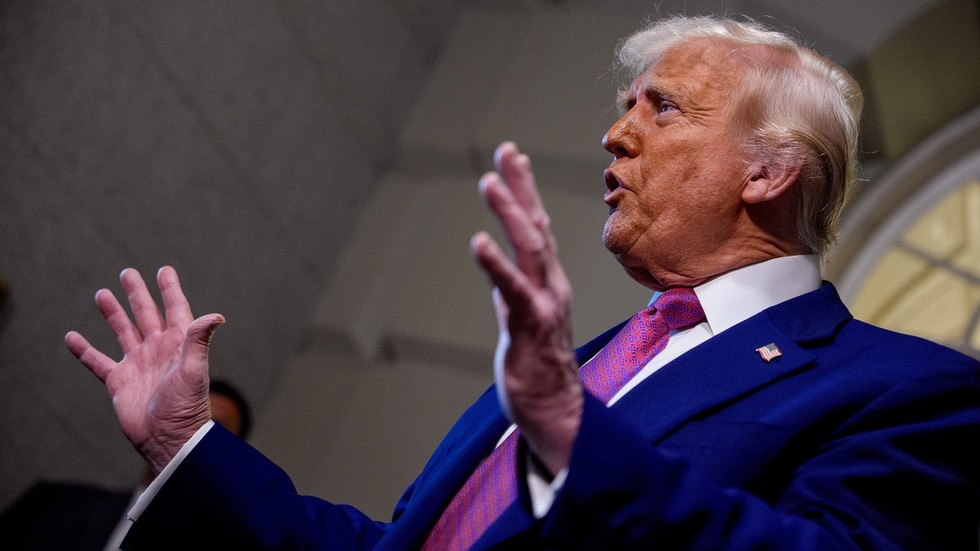 Trump hrozí americkým zákonodarcom „dôsledkami“ za stiahnutie ciel