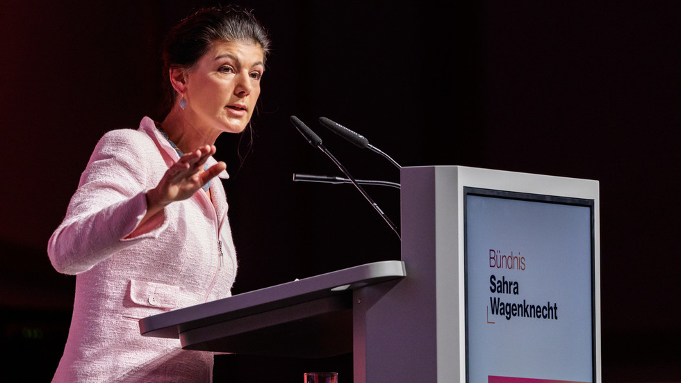 Nemecká vláda „spreneveruje“ peniaze daňových poplatníkov na financovanie Ukrajiny, tvrdí dlhoročný politik