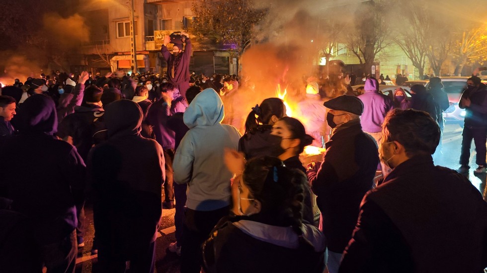 USA pašovali Starlinks do Iránu uprostred nepokojov – WSJ USA pašovali Starlinks do Iránu uprostred nepokojov – WSJ