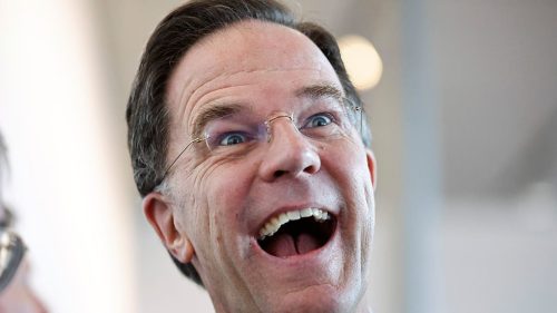 Šéf NATO kritizuje ruské ozbrojené sily