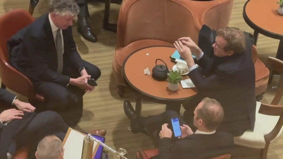 Pokúsili sa Briti zmariť mierové rozhovory na Ukrajine?