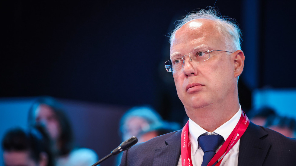 Putinov vyslanec označil tvrdenie denníka Economist o dohode Ruska a USA o zmiernení sankcií za falošnú správu