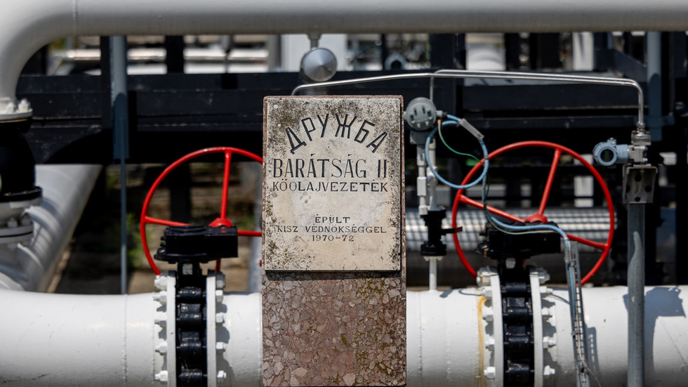 Slovensko dalo Zelenskému ultimátum ohľadom dodávok ruskej ropy