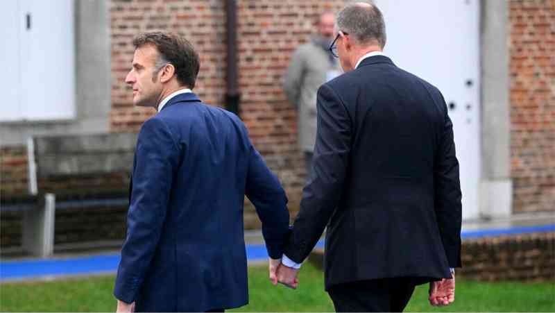 Európa prehodnocuje svoju závislosť od amerického jadrového dáždnika