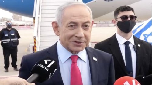 Izrael zavádza de facto anexiu Západného brehu Jordánu, zatiaľ čo Netanjahu cestuje na stretnutie s Trumpom kvôli Iránu