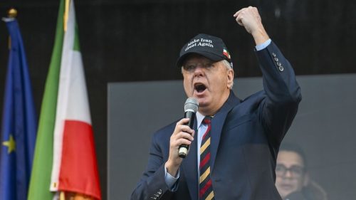 Senátor: Ďalší iránsky líder by mal byť tiež zabitý, ak bude nepriateľský voči USA