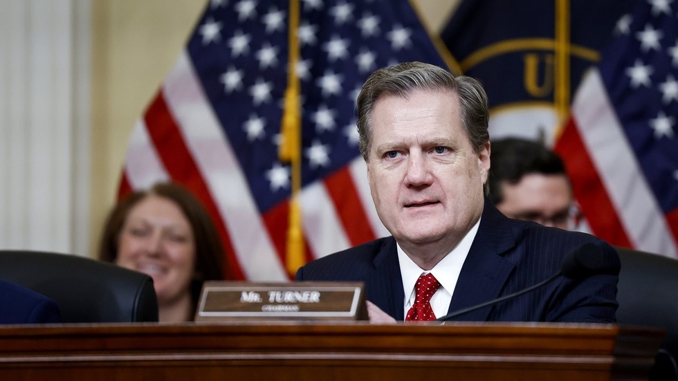 Americký zákonodarca popiera plánovanú zmenu režimu v Iráne Americký zákonodarca popiera plánovanú zmenu režimu v Iráne