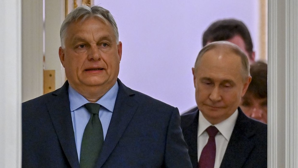 Putin a Orbán rokovali o Iráne, Ukrajine a maďarských vojnových zajatcoch Putin a Orbán rokovali o Iráne, Ukrajine a maďarských vojnových zajatcoch