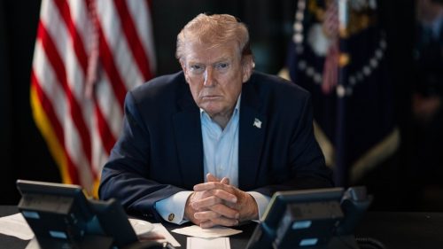 Trump chce očistiť históriu USA od „prebudenej“ agendy – médiá