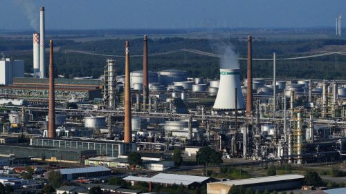 USA oslobodí nemeckú dcérsku spoločnosť štátneho ruského ropného giganta od sankcií – Bloomberg