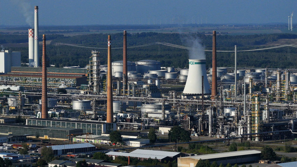 USA oslobodí nemeckú dcérsku spoločnosť štátneho ruského ropného giganta od sankcií – Bloomberg