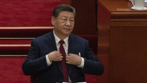 Xi varoval „skorumpované elementy“ v čínskej armáde