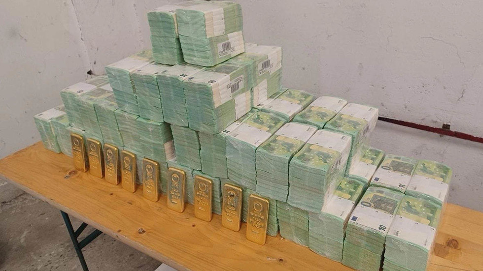 Maďarsko a Ukrajina - Boj kvôli konvoju peňazí „vojnovej mafie“: Čo vieme doteraz