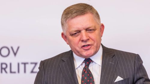 Slovensko je pripravené vetovať úver Ukrajine